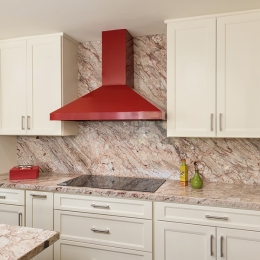 red_range_hood_interior_design